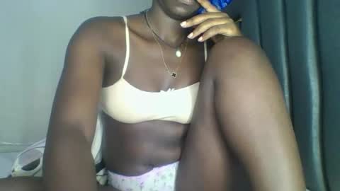 Bella online show from 02-18-26, 06:09