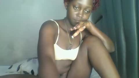 Snapshot of hornybella84 chatting on 04-11-26, 05:34 Bella online show from 04-11-26, 05:34