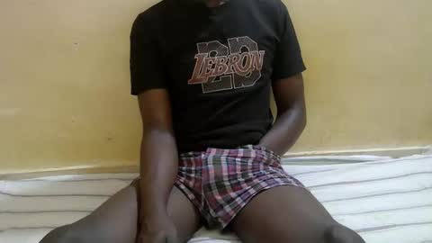 Snapshot of hornyboy9102003 chatting on 02-22-26, 11:58 hornyboy9102003 online show from 02-22-26, 11:58