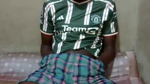 Snapshot of hornyboy9102003 chatting on 03-16-26, 06:39 hornyboy9102003 online show from 03-16-26, 06:39