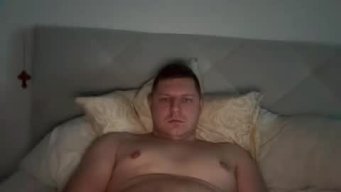 Snapshot of hornyboy95300 chatting on 12-28-24, 07:11 hornyboy95300 online show from 12-28-24, 07:11