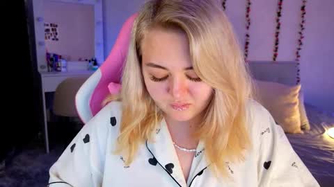 HornyCakee online show from 10-23-25, 09:52