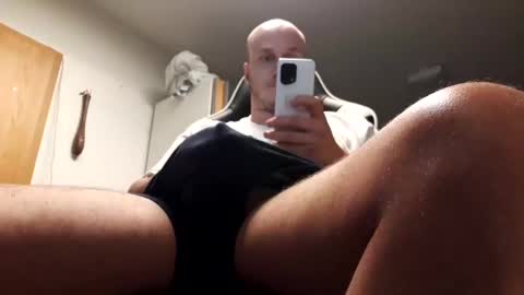 hornycock_1993 online show from 12-11-24, 01:37