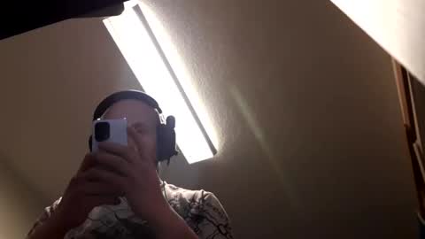 hornycock_1993 online show from 01-04-25, 11:38