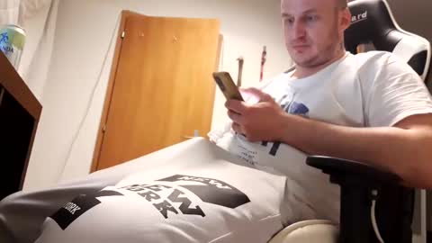 hornycock_1993 online show from 02-05-25, 05:52