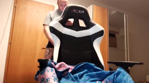 hornycock_1993 online show from 02-10-25, 01:46