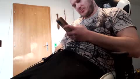 hornycock_1993 online show from 02-16-25, 08:10