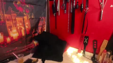 Snapshot of hornydahiana chatting on 12-13-24, 06:31 Mia Dahianaa 2 hornydahianax online show from 12-13-24, 06:31