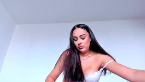 Snapshot of hornyemma_ chatting on 09-24-25, 08:50 Emma online show from 09-24-25, 08:50