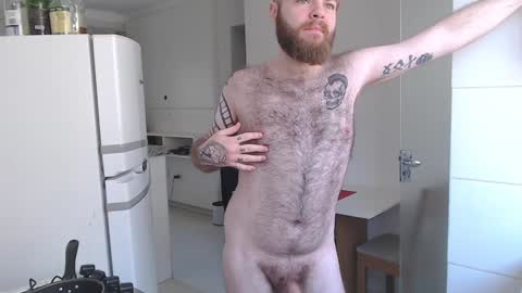 Snapshot of hornyhairy_bi chatting on 12-05-24, 05:17 Harry online show from 12-05-24, 05:17