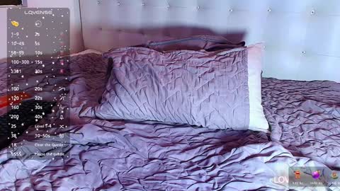 Snapshot of hornyhousekeeper_ chatting on 12-03-24, 03:33 Valentina online show from 12-03-24, 03:33
