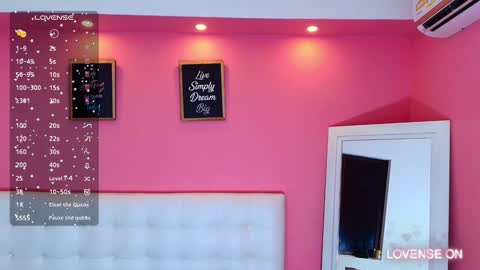 Snapshot of hornyhousekeeper_ chatting on 12-09-24, 12:51 Valentina online show from 12-09-24, 12:51