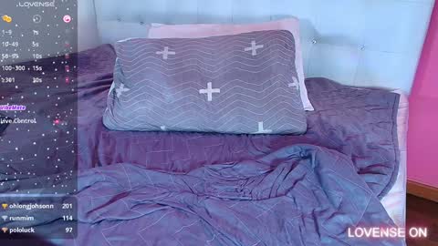 Snapshot of hornyhousekeeper_ chatting on 01-04-25, 03:28 Valentina online show from 01-04-25, 03:28