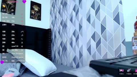 Snapshot of hornyhousekeeper_ chatting on 02-03-25, 12:25 Valentina online show from 02-03-25, 12:25