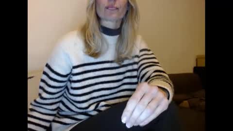 Hornyssima online show from 01-02-25, 05:50