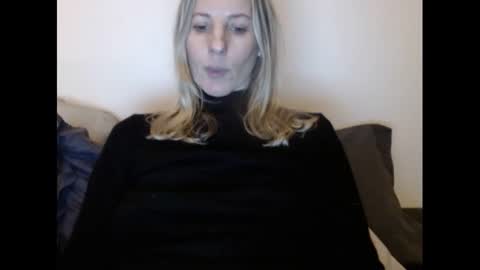 Hornyssima online show from 01-25-25, 05:40