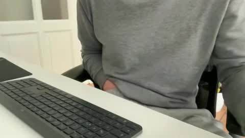 Steve online show from 10-09-25, 07:17