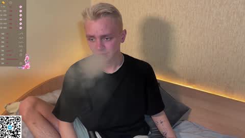 Snapshot of horzy_forz chatting on 12-24-24, 07:00 Horzy online show from 12-24-24, 07:00