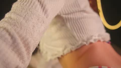 Snapshot of hoshika chatting on 12-16-25, 05:01 Ann online show from 12-16-25, 05:01