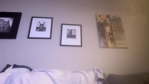 Snapshot of hoss43040 chatting on 09-19-25, 12:02 hoss43040 online show from 09-19-25, 12:02