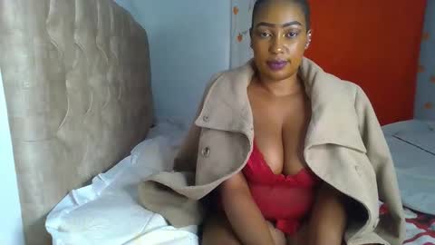 Snapshot of hot326 chatting on 09-11-25, 01:17 hot326 online show from 09-11-25, 01:17