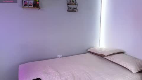 Snapshot of hot69temptation chatting on 02-27-25, 02:10 Marcus Tatti online show from 02-27-25, 02:10