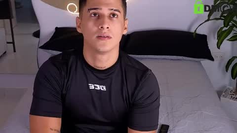 Snapshot of hot69temptation chatting on 04-08-26, 03:12 Marcus Tatti online show from 04-08-26, 03:12