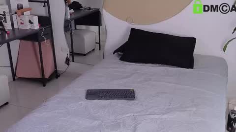 Snapshot of hot69temptation chatting on 04-18-26, 07:58 Marcus Tatti online show from 04-18-26, 07:58