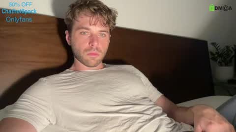 Edward aka Wolf online show from 07-08-26, 10:25