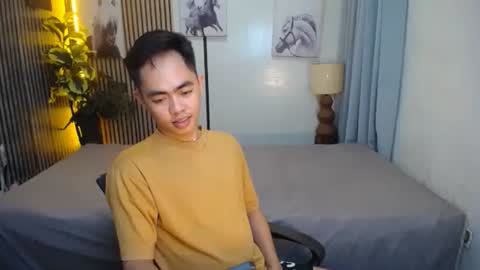 Rylle online show from 10-05-25, 05:22