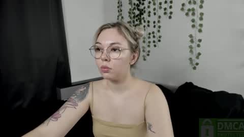 Snapshot of hot_babayaga chatting on 10-04-25, 06:50 online show from 10-04-25, 06:50