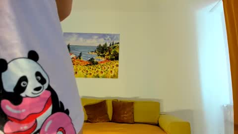 Snapshot of hot_babes_live chatting on 03-02-25, 12:22 AnaVicky online show from 03-02-25, 12:22