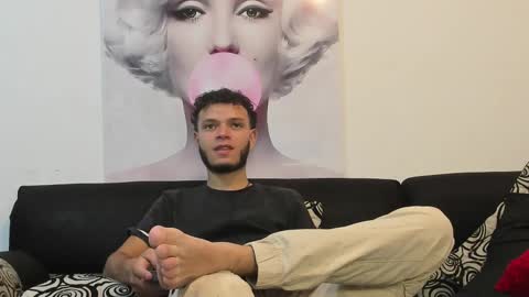 Snapshot of hot_bad_boy69 chatting on 10-27-25, 06:23 hot bad boy69 online show from 10-27-25, 06:23