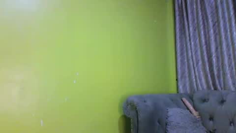 hot berry1 online show from 01-03-25, 09:47