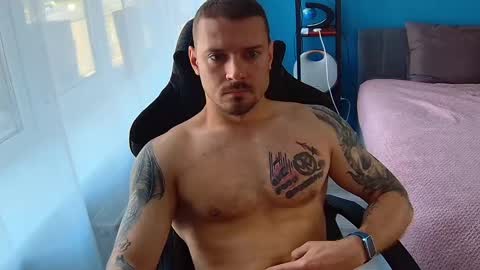 hot_cap_77 online show from 05-23-26, 11:03