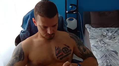 hot_cap_77 online show from 06-11-26, 10:57