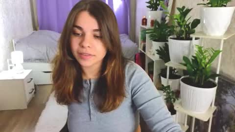 LiluCaroline online show from 10-09-25, 04:38