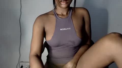 sonia  mis choco online show from 10-16-25, 07:31