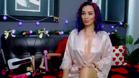 Darina online show from 01-13-25, 02:07