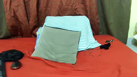 Milly online show from 02-06-25, 09:11
