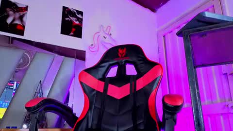 destinyk online show from 07-20-26, 08:00