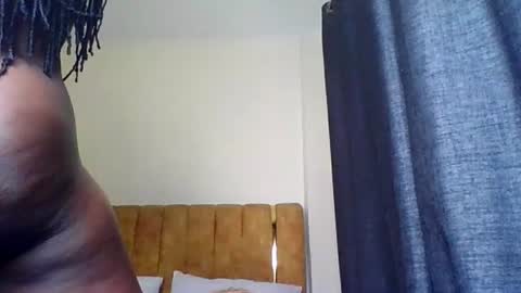 Snapshot of hot_ebony11 chatting on 07-01-26, 03:34 chooo pie online show from 07-01-26, 03:34