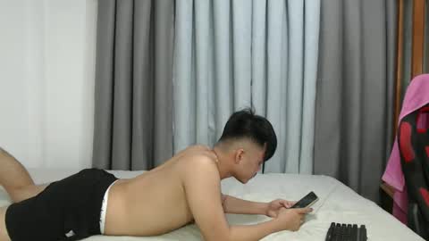 Snapshot of hot_emmanuel chatting on 10-18-25, 06:48 hot_emmanuel online show from 10-18-25, 06:48