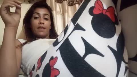 Snapshot of hot_fallingdevil chatting on 10-02-25, 05:42 Hot falling devil online show from 10-02-25, 05:42