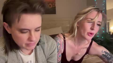 hot_for_tams online show from 11-19-25, 03:06