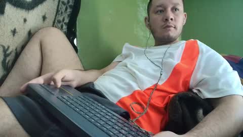 hot_guy36 online show from 11-19-25, 05:35