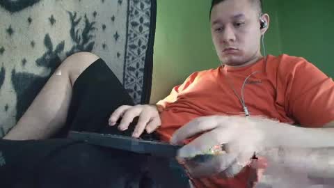hot_guy36 online show from 05-11-26, 04:15