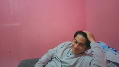 hot guy online show from 02-11-26, 07:02