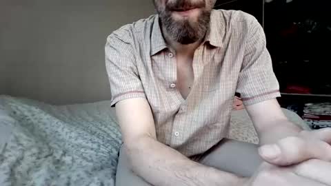 Daddy online show from 04-16-26, 04:19