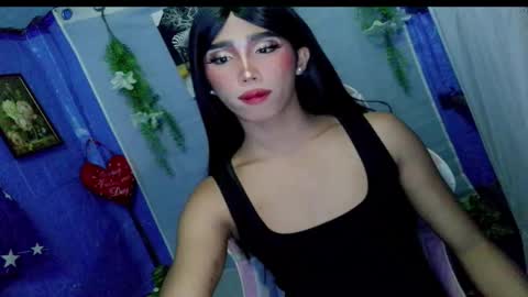 Khianna online show from 03-25-26, 04:13